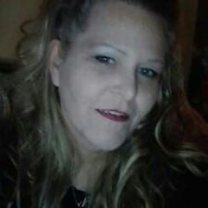 Meet your Posher, Connie